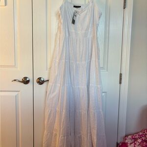 Elegant White Maxi Dress